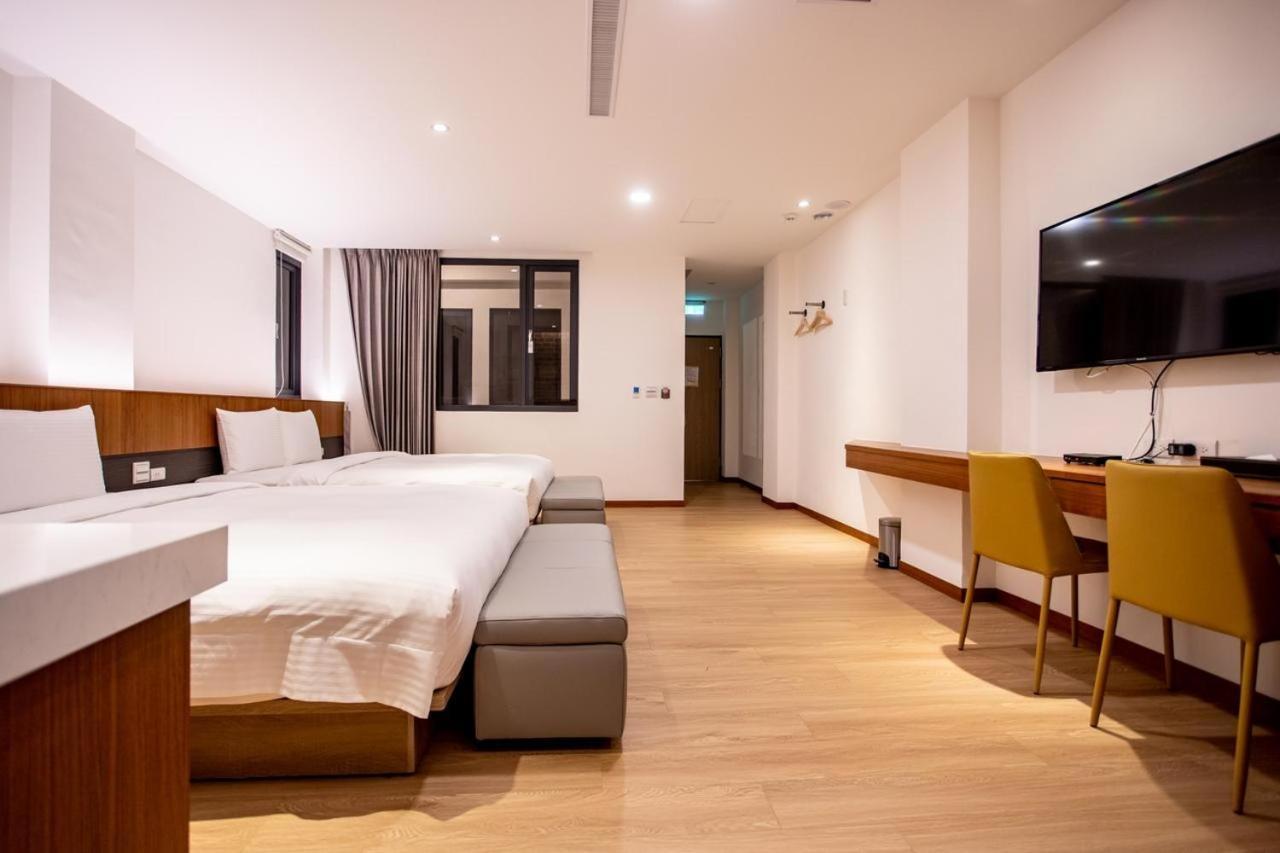 Beauty Avenue Inn Kaohsiung Exterior foto